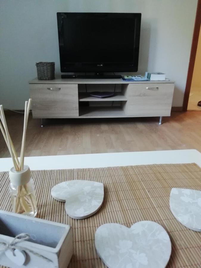 Sarmantni Apartman Malecka Загреб Екстер'єр фото